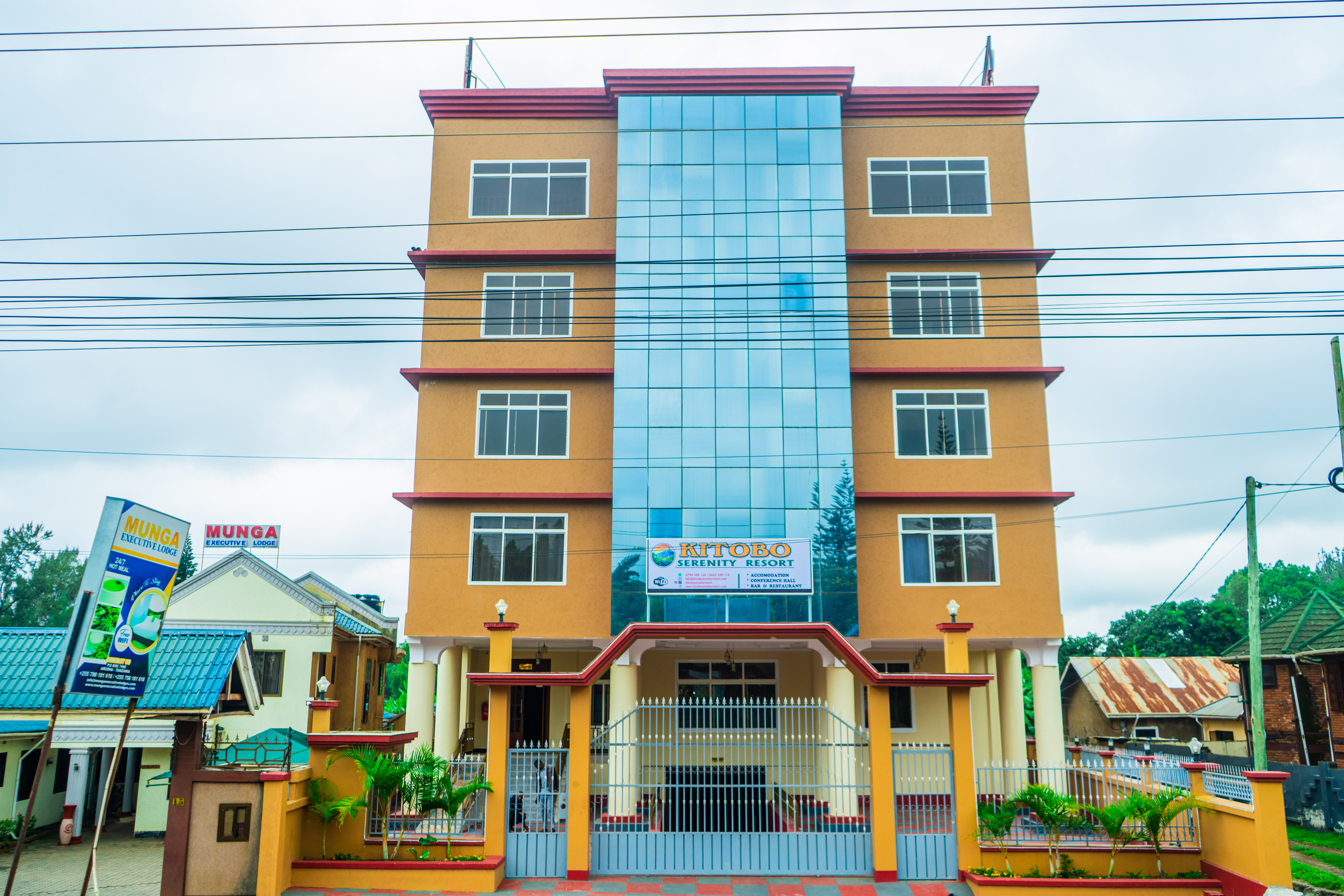 Exterior 3